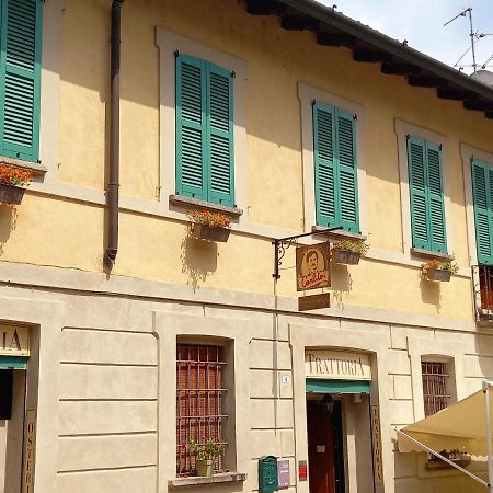 Carlito'S Trattoria Con Alloggio Vertemate Dış mekan fotoğraf